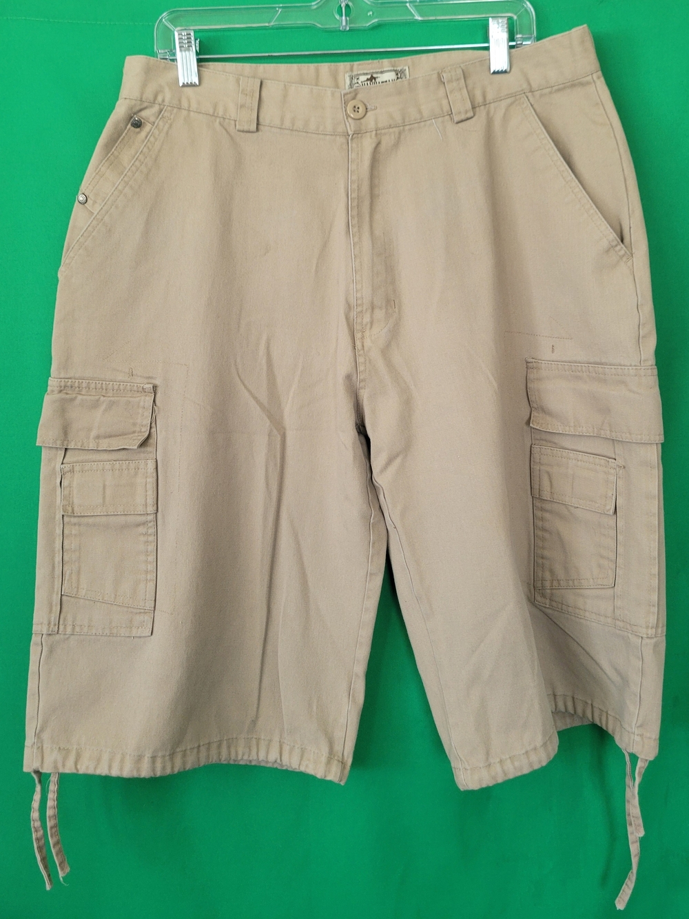 Men's Khaki Cargo Shorts Neutral Tan Manhattan Size 36 Vtg Fishing Drawstring
